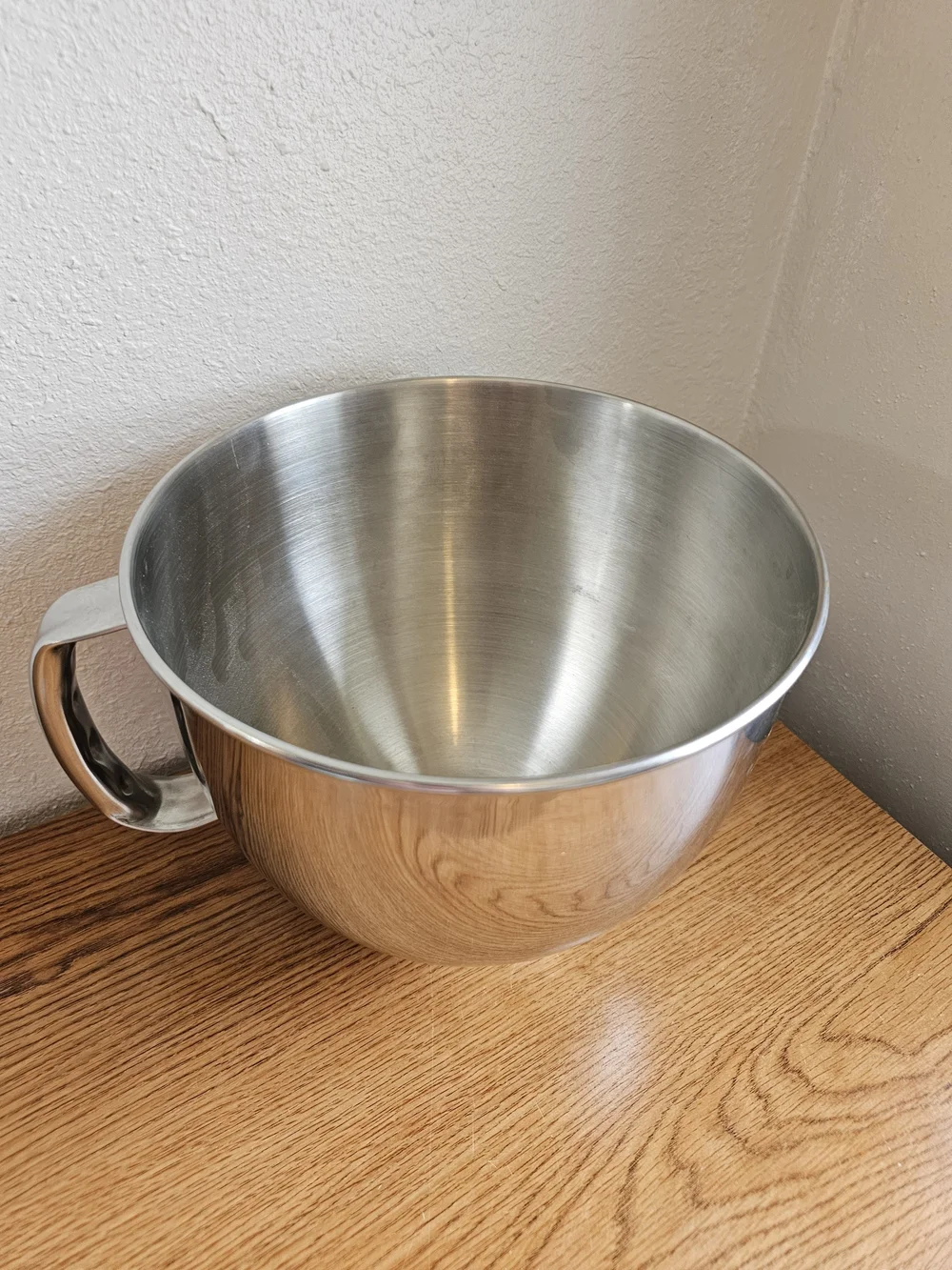 Kitchenaid Stainless Steel 5 Qt Mixing Bowl With Handle Bowl Only